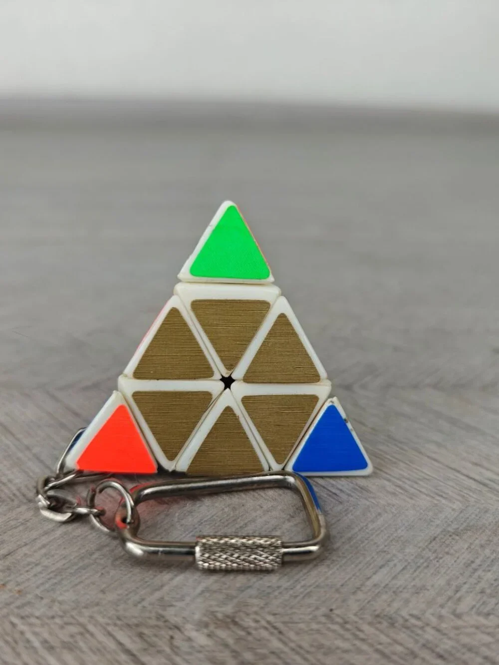 Vintage TOMY Pyraminx Pyramid Rubik’s Cube Keychain Plastic Multicolor Puzzle